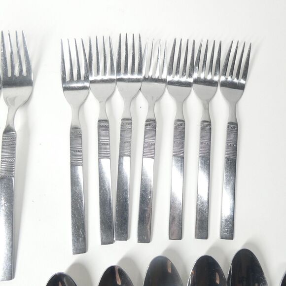 Oneida Northland Northport Stainless Flatware Lot Lines Vintage 30pc Lot - Picture 4 of 9